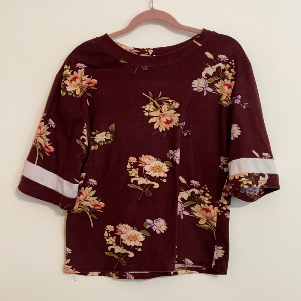 Floral Cropped T